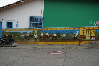 Guatapé : centre-ville et Peñol